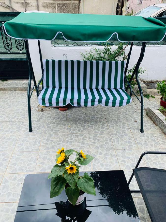 Jimmy'S Crib Villa Moudhros Bagian luar foto